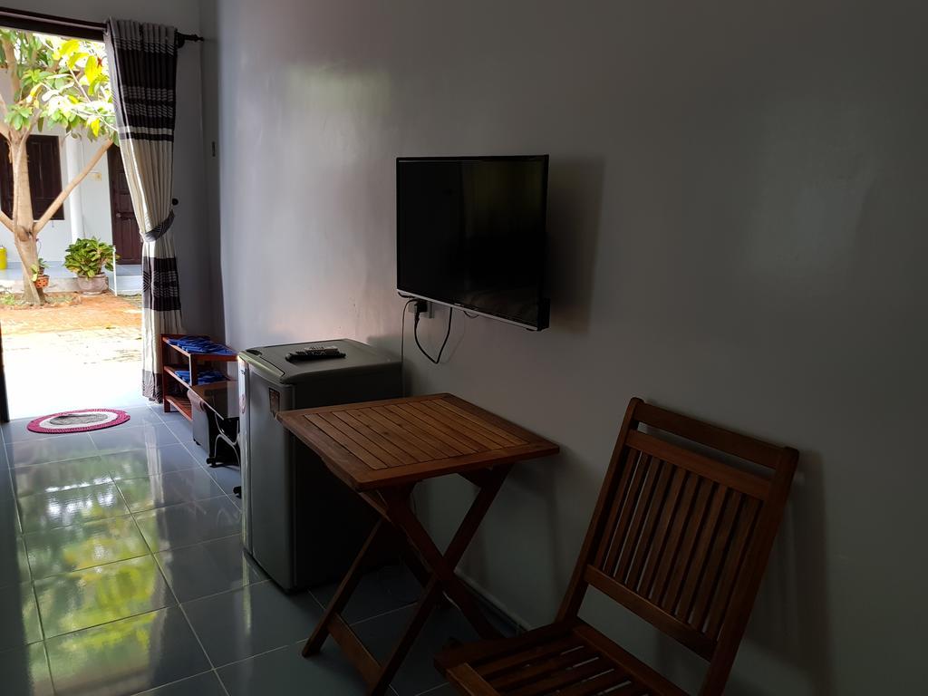 Cay Phuong Guesthouse Mũi Né Exterior foto